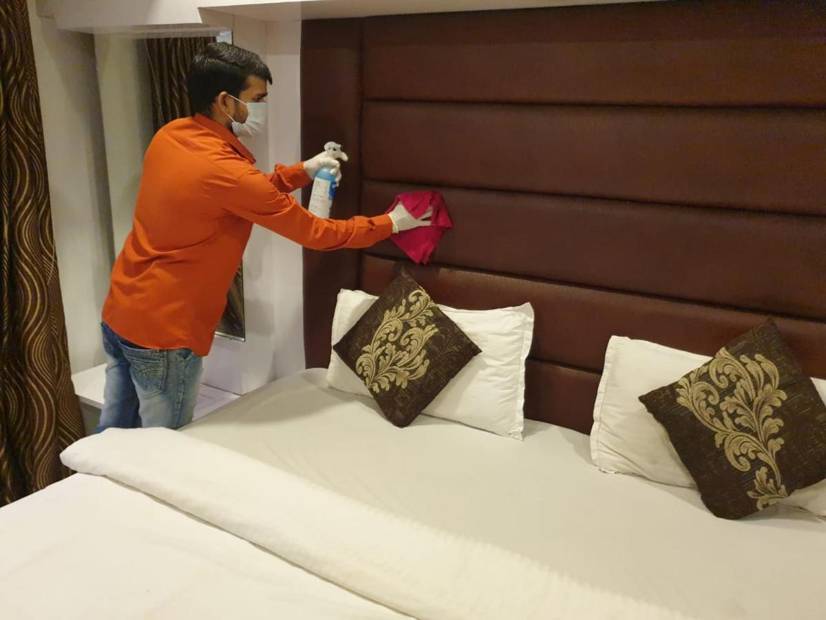 Hotel Alibaba Mumbai Dış mekan fotoğraf