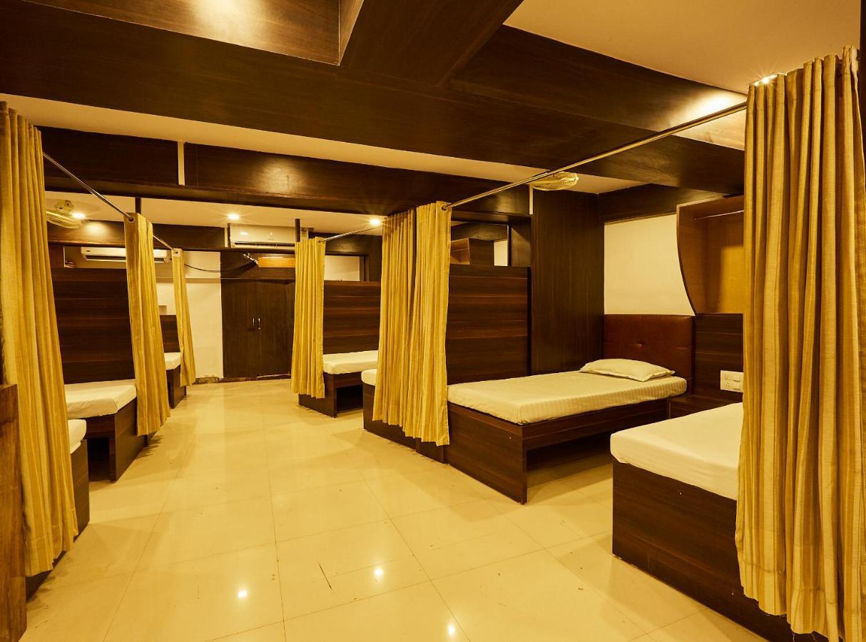 Hotel Alibaba Mumbai Dış mekan fotoğraf
